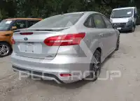 2015 Ford FOCUS фото