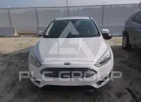 2015 Ford FOCUS фото