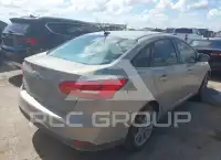 2015 Ford FOCUS photo