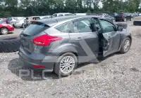 2015 Ford FOCUS фото