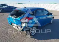 2015 Ford FOCUS фото