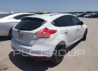2015 Ford FOCUS фото
