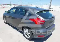 2015 Ford FOCUS photo