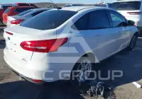 2015 Ford FOCUS фото