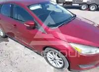 2015 Ford FOCUS фото