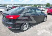 2015 Ford FOCUS фото