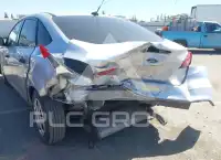 2015 Ford FOCUS фото