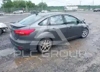 2015 Ford FOCUS фото