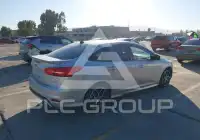 2015 Ford FOCUS фото