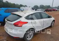 2015 Ford FOCUS фото