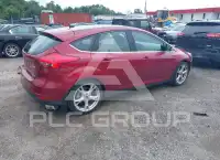 2015 Ford FOCUS фото