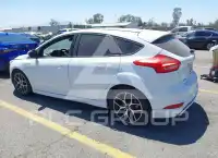2015 Ford FOCUS фото