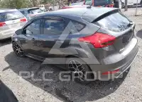 2015 Ford FOCUS фото