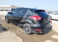 2015 Ford FOCUS photo