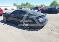2015 Ford MUSTANG фото