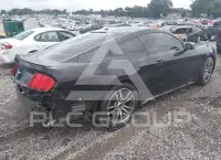 2015 Ford MUSTANG фото