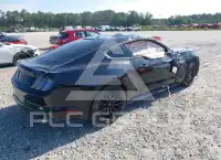 2015 Ford MUSTANG фото