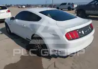 2015 Ford MUSTANG photo