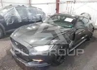 2015 Ford MUSTANG photo
