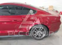 2015 Ford MUSTANG photo
