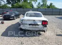 2015 Ford MUSTANG фото
