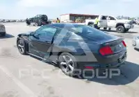 2015 Ford MUSTANG фото