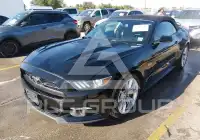 2015 Ford MUSTANG фото