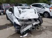 2015 Ford MUSTANG photo