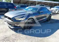 2015 Ford MUSTANG photo
