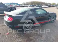 2015 Ford MUSTANG фото