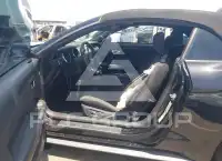 2015 Ford MUSTANG фото