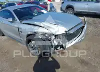 2015 Ford MUSTANG photo