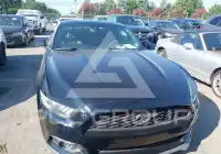 2015 Ford MUSTANG фото