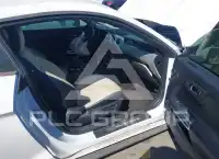 2015 Ford MUSTANG photo