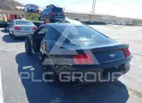 2015 Ford MUSTANG фото