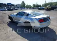 2015 Ford MUSTANG photo