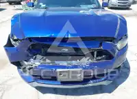 2015 Ford MUSTANG фото
