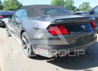 2015 Ford MUSTANG photo