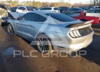 2015 Ford MUSTANG фото