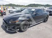 2015 Ford MUSTANG фото