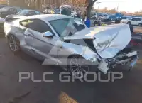 2015 Ford MUSTANG фото