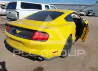 2015 Ford MUSTANG photo