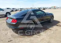 2015 Ford MUSTANG фото