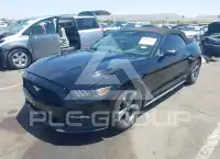 2015 Ford MUSTANG фото
