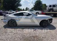 2015 Ford MUSTANG фото
