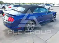 2015 Ford MUSTANG фото