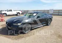 2015 Ford MUSTANG фото