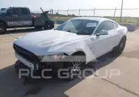 2015 Ford MUSTANG photo