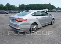 2015 Ford FUSION фото