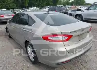 2015 Ford FUSION фото